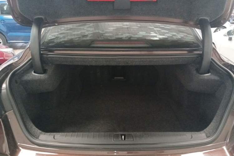 Used Geely Auto Emgrand GT 2017 2.4L Luxury Model Trunk