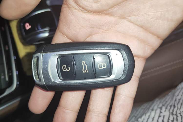 Used Geely Auto Emgrand GT 2017 1.8T Flagship 4G Edition Vehicle Key
