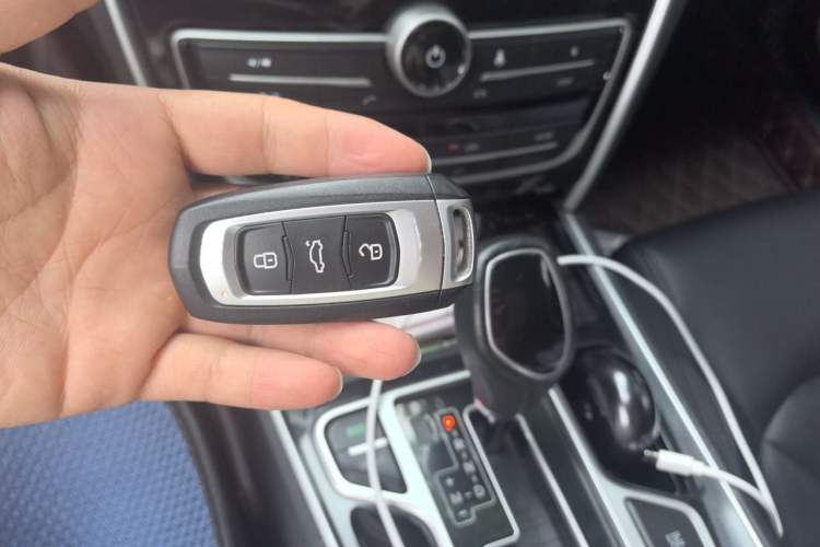 Used Geely Auto Emgrand GT 2017 1.8T Luxury Model Vehicle Key
