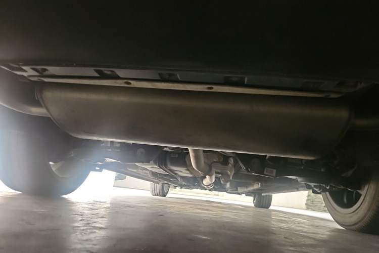 Used Geely Auto Emgrand GT 2017 1.8T Flagship Model Chassis Rear