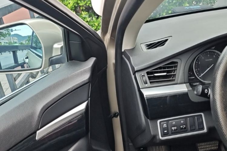Used Geely Auto Emgrand GT 2017 2.4L Zunya Model Driver Seat