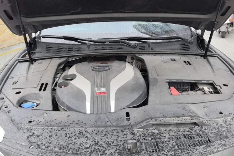 Used Geely Auto Emgrand GT 2017 1.8T Comfort Model Engine Bay