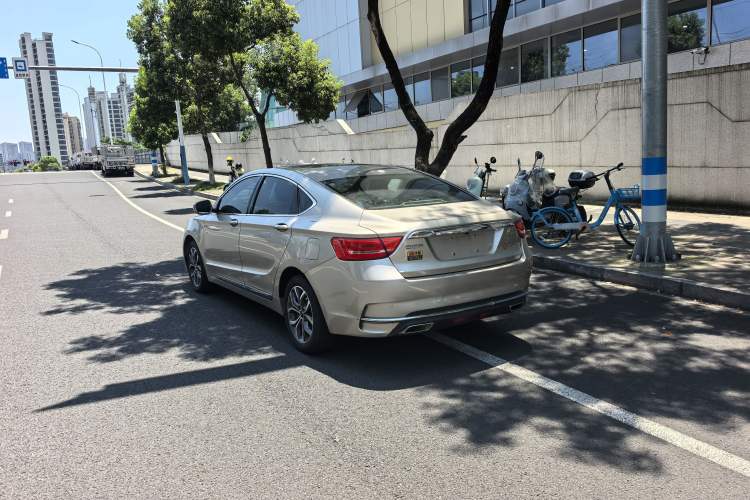 Used Geely Auto Emgrand GT 2017 1.8T Luxury Model Exterior 4