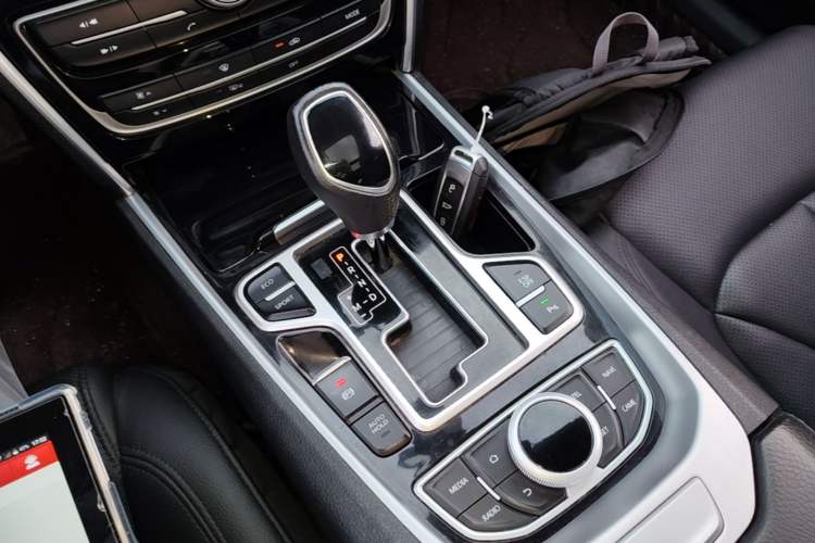 Used Geely Auto Emgrand GT 2017 1.8T Luxury Model Gear Lever