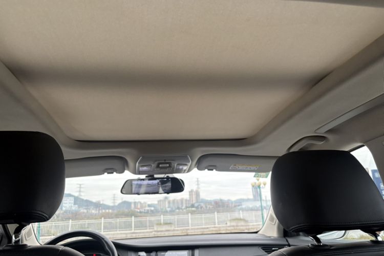 Used Geely Auto Emgrand GT 2017 1.8T Comfort Model Headliner