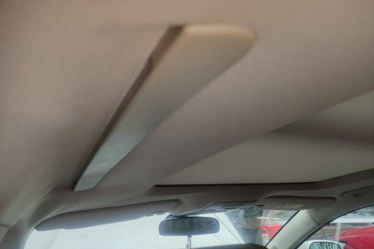 Used Geely Auto Emgrand GT 2017 2.4L Comfort Model Headliner