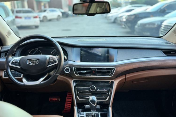 Used Geely Auto Emgrand GT 2017 2.4L Zunya Model Interior 2