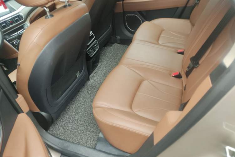 Used Geely Auto Emgrand GT 2017 2.4L Comfort Model Left Rear Seat