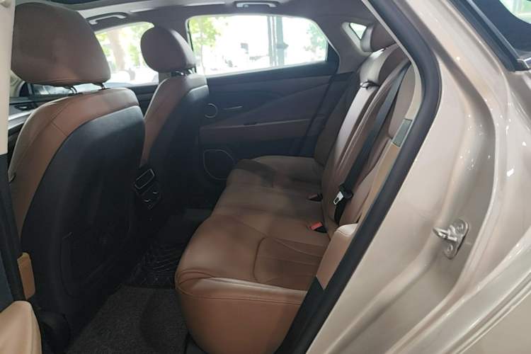 Used Geely Auto Emgrand GT 2017 2.4L Luxury Model Left Rear Seat