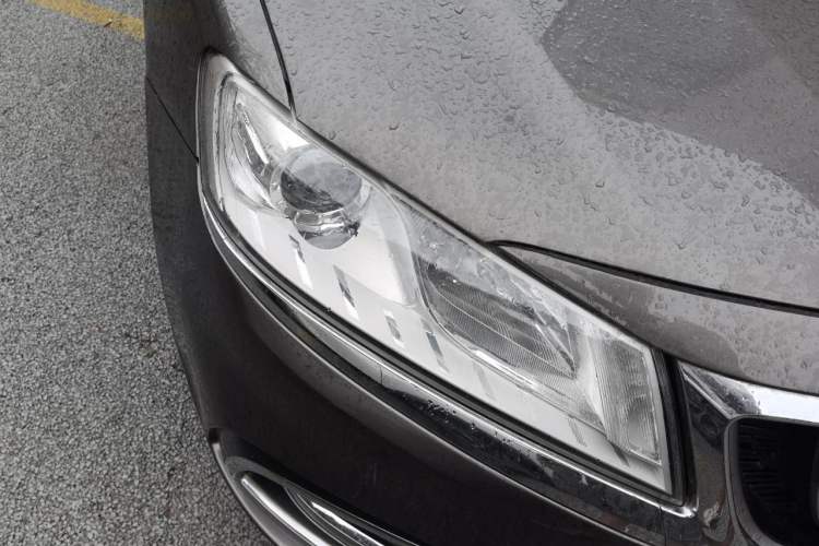 Used Geely Auto Emgrand GT 2017 1.8T Comfort Model Right Front Headlight