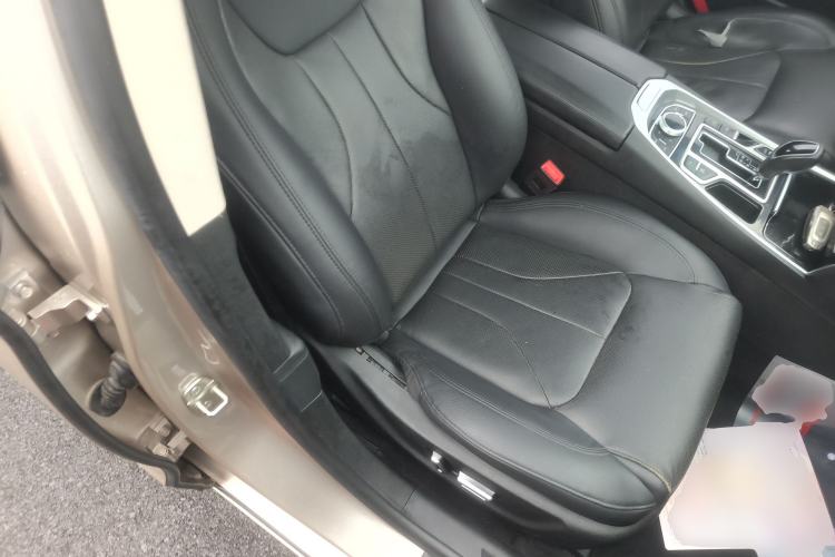 Used Geely Auto Emgrand GT 2017 1.8T Flagship 4G Edition Right Front Seat