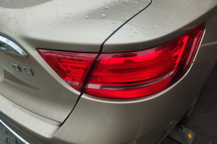 Used Geely Auto Emgrand GT 2017 2.4L Comfort Model Right Rear Taillight
