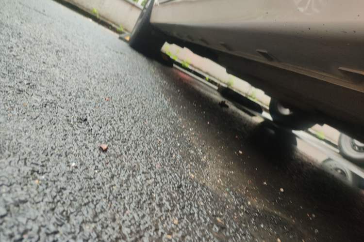 Used Geely Auto Emgrand GT 2017 2.4L Comfort Model Right Side Sill