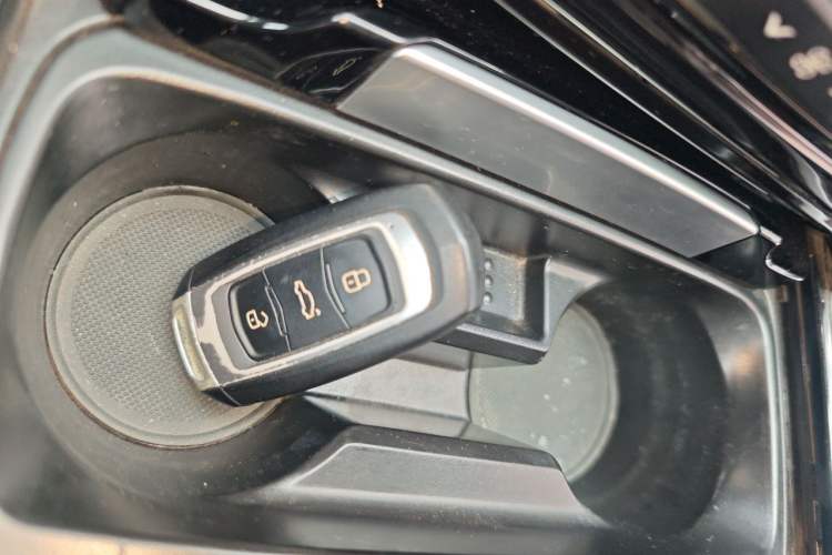 Used Geely Auto Emgrand GT 2017 2.4L Zunya Model Vehicle Key