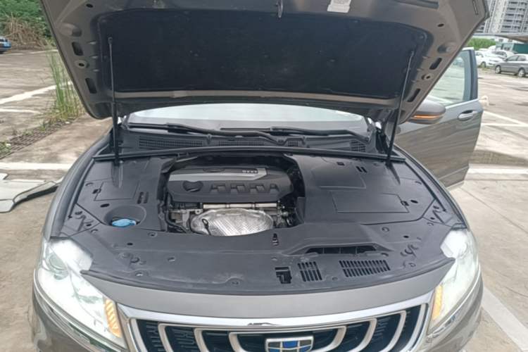 Used Geely Auto Emgrand GT 2017 2.4L Luxury Model Engine Bay