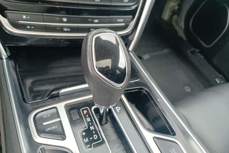 Used Geely Auto Emgrand GT 2017 2.4L Luxury Model Gear Lever