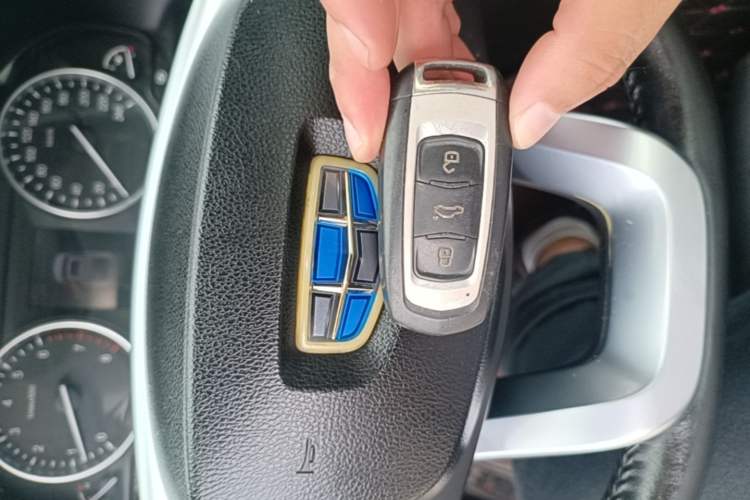 Used Geely Auto Emgrand GT 2017 2.4L Luxury Model Interior 1