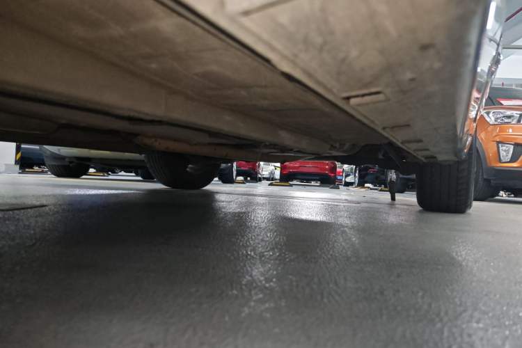 Used Geely Auto Emgrand GT 2017 1.8T Luxury Model Left Side Sill