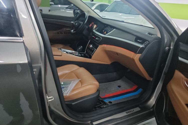 Used Geely Auto Emgrand GT 2017 1.8T Luxury Model Right Front Seat