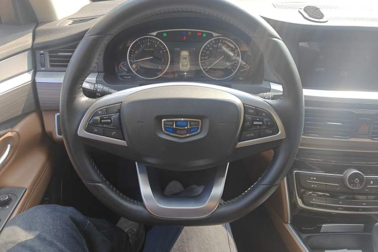 Used Geely Auto Emgrand GT 2017 1.8T Luxury Model Steering Wheel