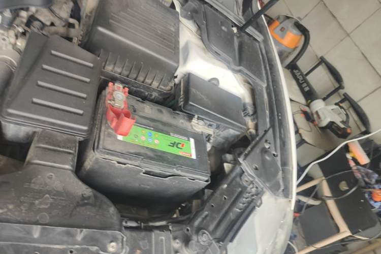 Used Geely Auto Emgrand GT 2017 2.4L Zunya Model Engine Bay Left