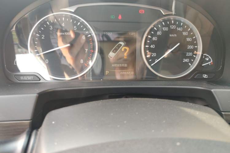 Used Geely Auto Emgrand GT 2017 2.4L Comfort Model Odometer Close Up