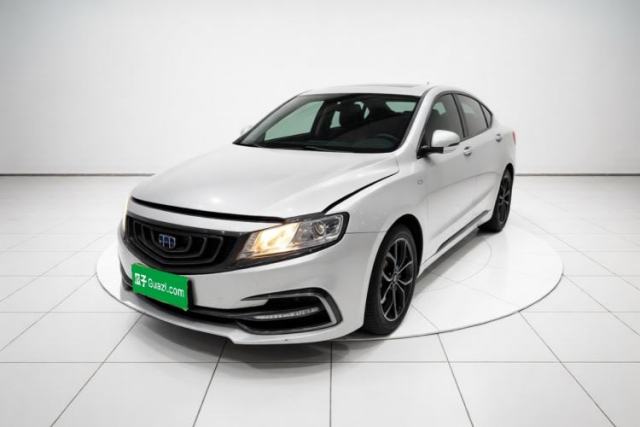 Ojetý Geely Auto Emgrand GT 2017 2.4L Standard Version