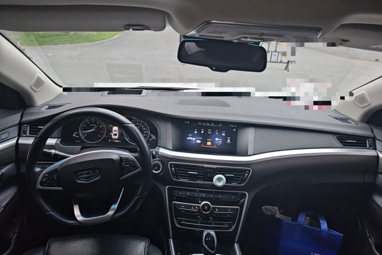Used Geely Auto Emgrand GT 2017 1.8T Flagship 4G Edition Center Console
