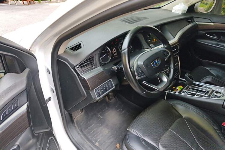 Used Geely Auto Emgrand GT 2017 1.8T Luxury Model Driver Seat