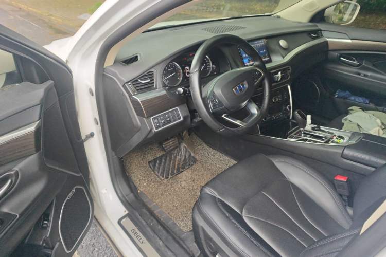 Used Geely Auto Emgrand GT 2017 2.4L Comfort Model Driver Seat