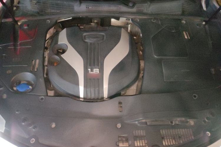 Used Geely Auto Emgrand GT 2017 1.8T Flagship 4G Edition Engine Bay