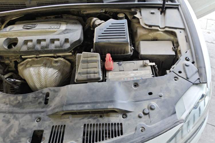 Used Geely Auto Emgrand GT 2017 2.4L Comfort Model Engine Bay Left