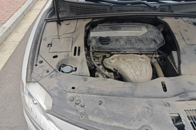Used Geely Auto Emgrand GT 2017 2.4L Comfort Model Engine Bay Right