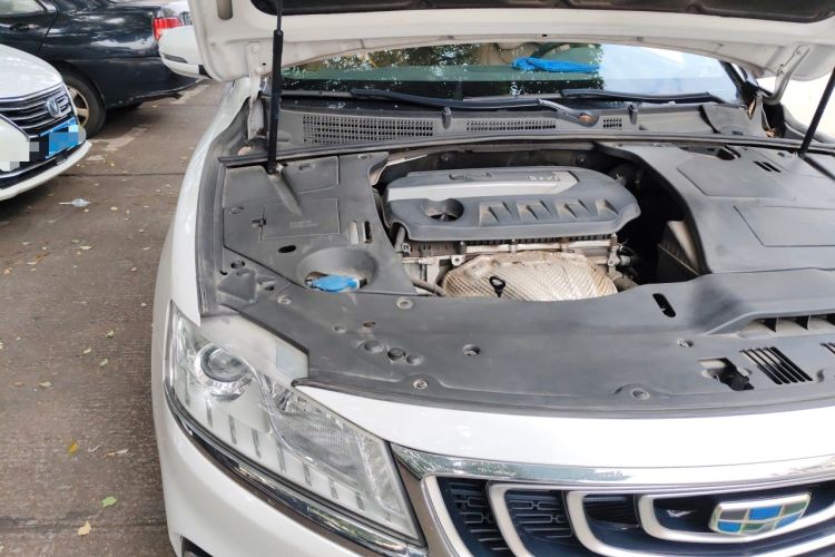 Used Geely Auto Emgrand GT 2017 2.4L Comfort Model Engine Bay Right