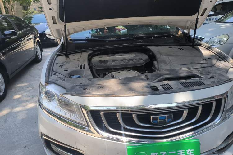 Used Geely Auto Emgrand GT 2017 2.4L Comfort Model Engine Bay Right