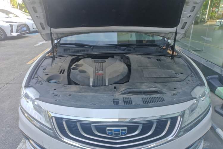 Used Geely Auto Emgrand GT 2017 1.8T Luxury Model Engine Bay