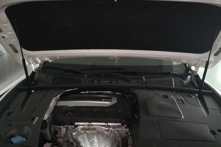 Used Geely Auto Emgrand GT 2017 2.4L Comfort Model Engine Bay
