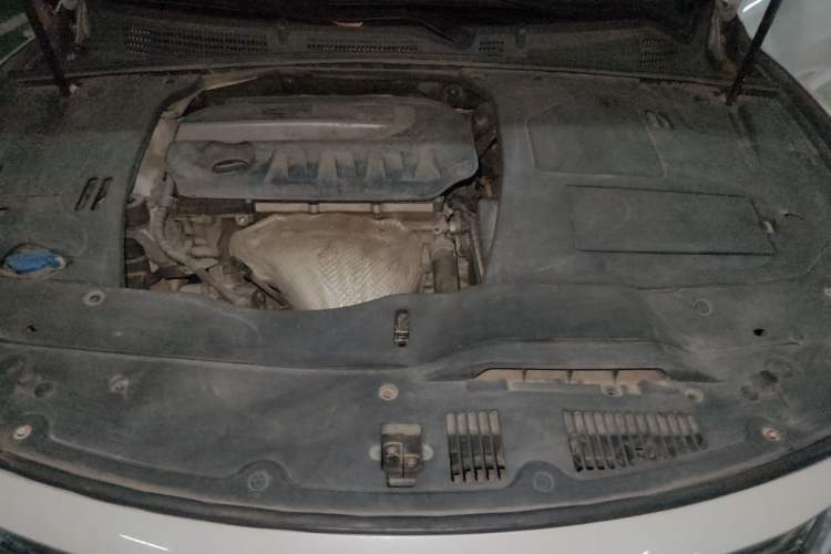 Used Geely Auto Emgrand GT 2017 2.4L Zunya Model Engine Bay