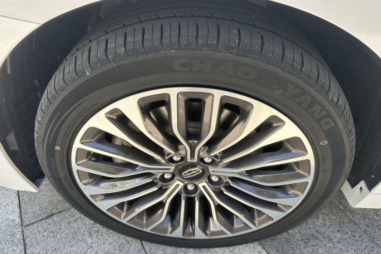 Used Geely Auto Emgrand GT 2017 1.8T Flagship 4G Edition Exterior 3