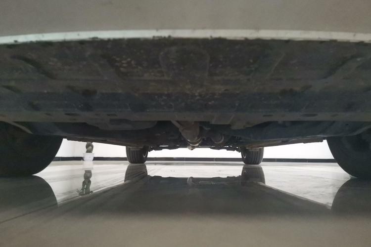 Used Geely Auto Emgrand GT 2017 2.4L Luxury Model Front Bumper Underside