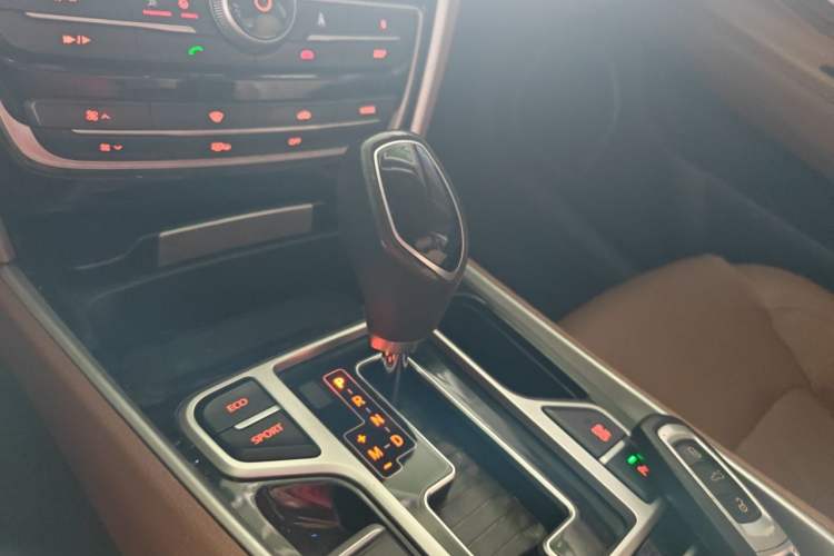Used Geely Auto Emgrand GT 2017 1.8T Luxury Model Gear Lever