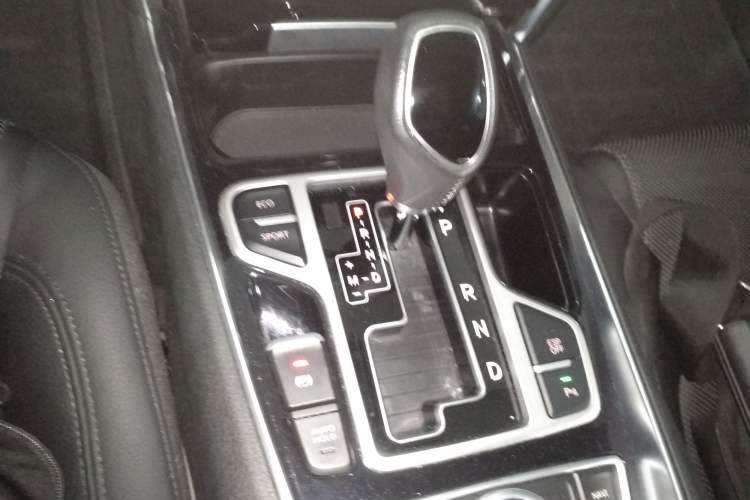 Used Geely Auto Emgrand GT 2017 1.8T Luxury Model Gear Lever