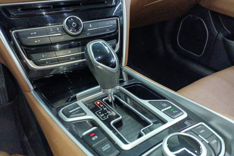 Used Geely Auto Emgrand GT 2017 1.8T Luxury Model Gear Lever