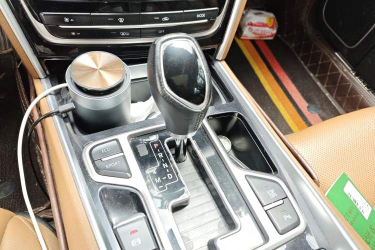 Used Geely Auto Emgrand GT 2017 2.4L Zunya Model Gear Lever