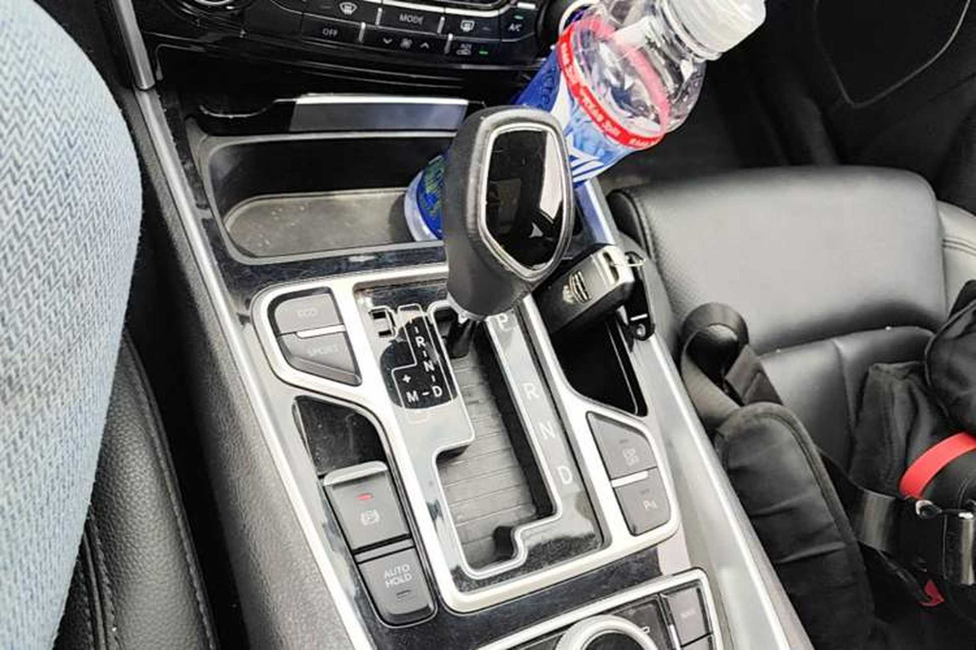 Used Geely Auto Emgrand GT 2017 2.4L Comfort Model Gear Lever