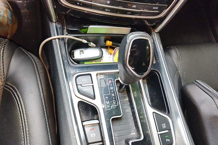 Used Geely Auto Emgrand GT 2017 1.8T Luxury Model Gear Lever