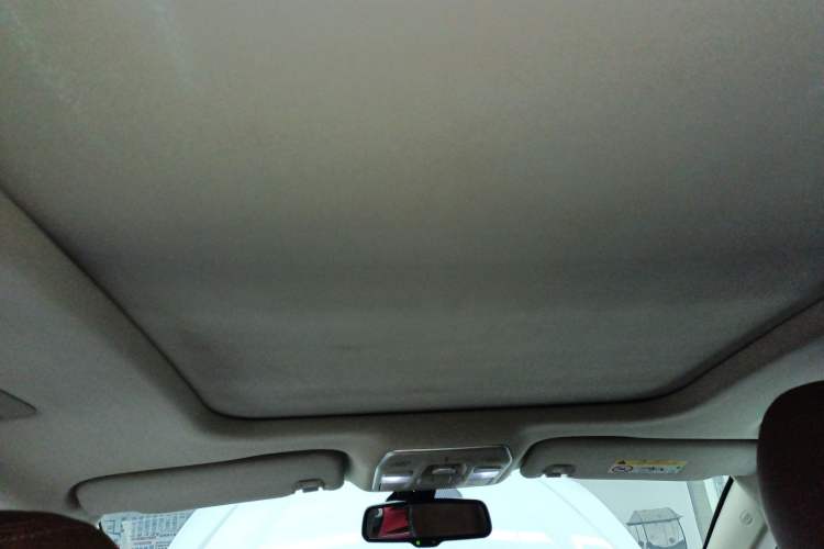 Used Geely Auto Emgrand GT 2017 1.8T Luxury Model Headliner