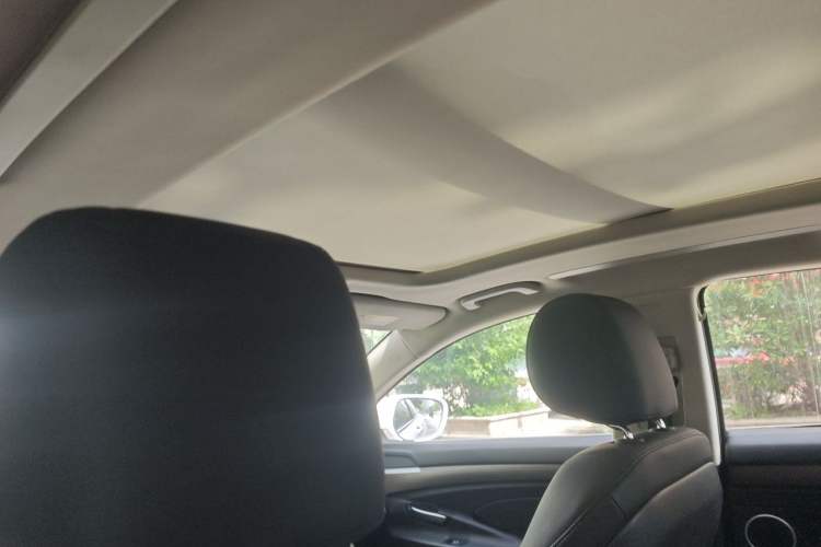 Used Geely Auto Emgrand GT 2017 1.8T Luxury Model Headliner