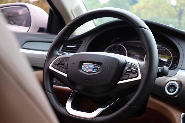 Used Geely Auto Emgrand GT 2017 2.4L Zunya Model Interior 2