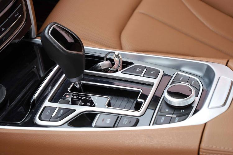 Used Geely Auto Emgrand GT 2017 2.4L Zunya Model Interior 4